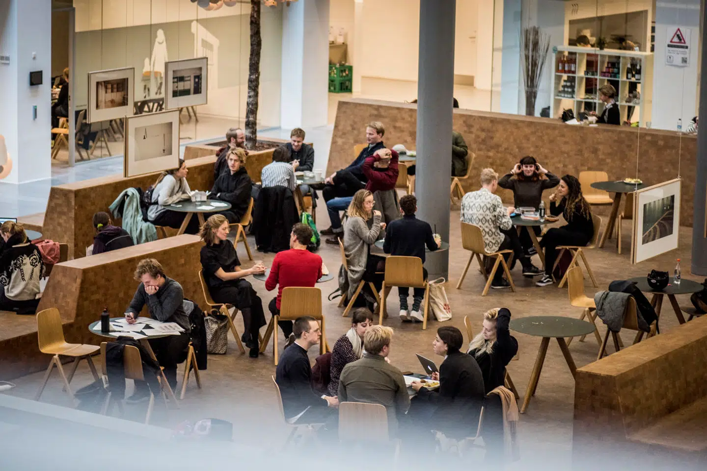 En sag fra Københavns Universitet dokumenterer, hvor belastede af historien nogle ord kan være.