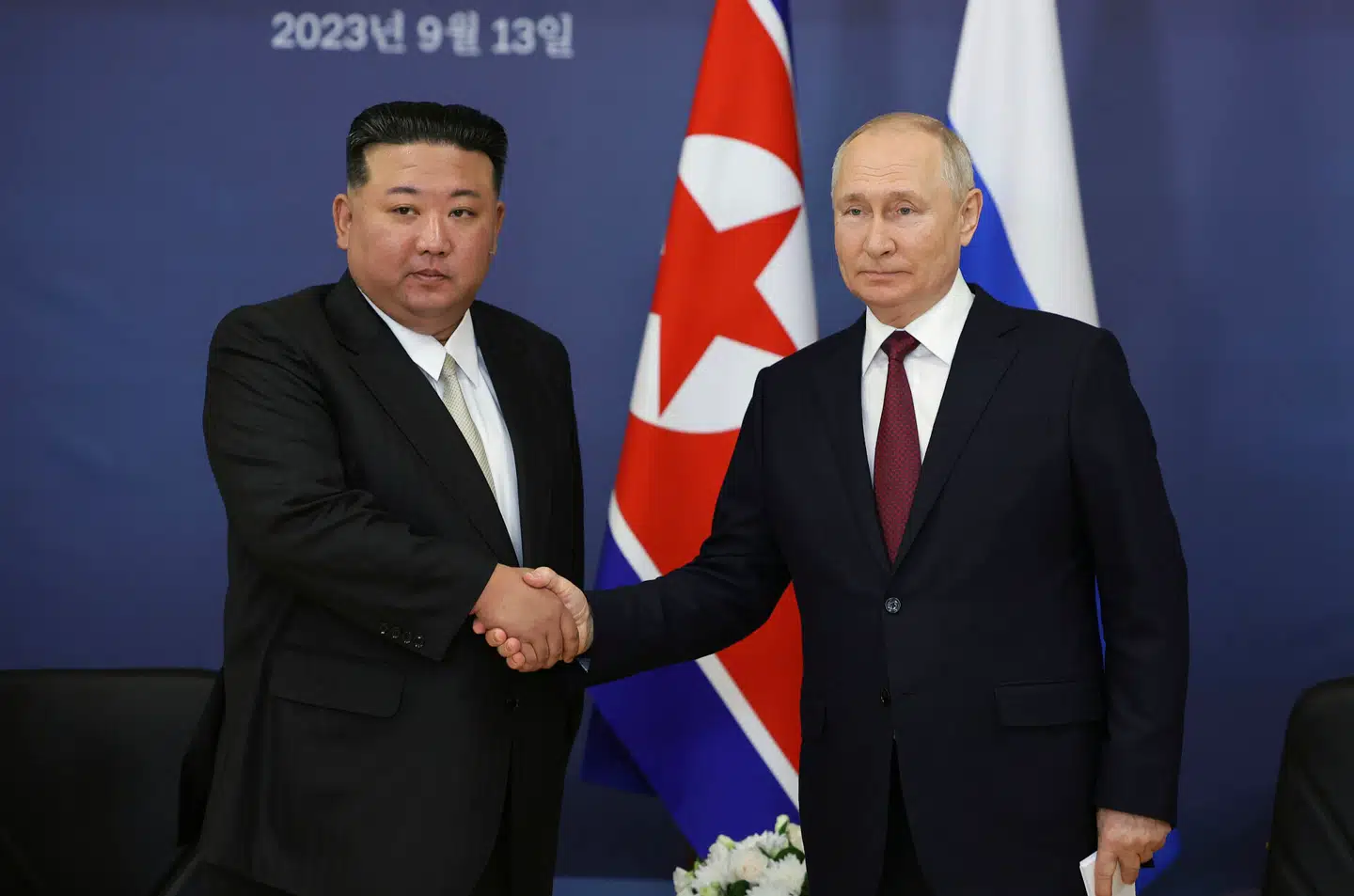 Vladimir Putin og Kim Jong Un mødtes udenfor byen Tsiolkovsky den 13. september 2023. Sept. 13, 2023.