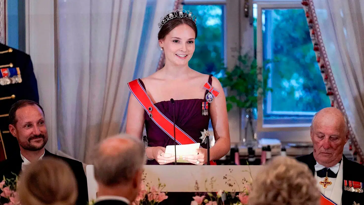 Ingrid Alexandra holdt ligesom prins Christian tale under sin 18-års fødselsdagsfest.