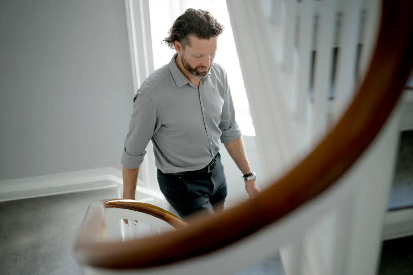 Kim Baden-Kristensen mener, at det er urimeligt, at mange helt almindelige lønmodtagere kan ende med at stå i en økonomisk svær situation, fordi de har arbejdet i iværksætteriet.