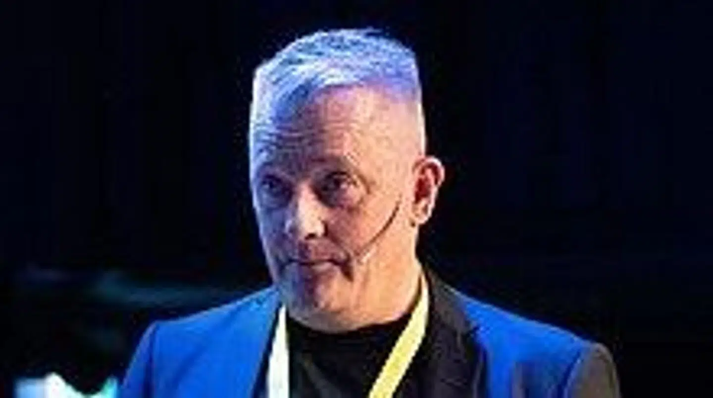 Gjert Ingebrigtsen afviser sine sønners voldsanklager.