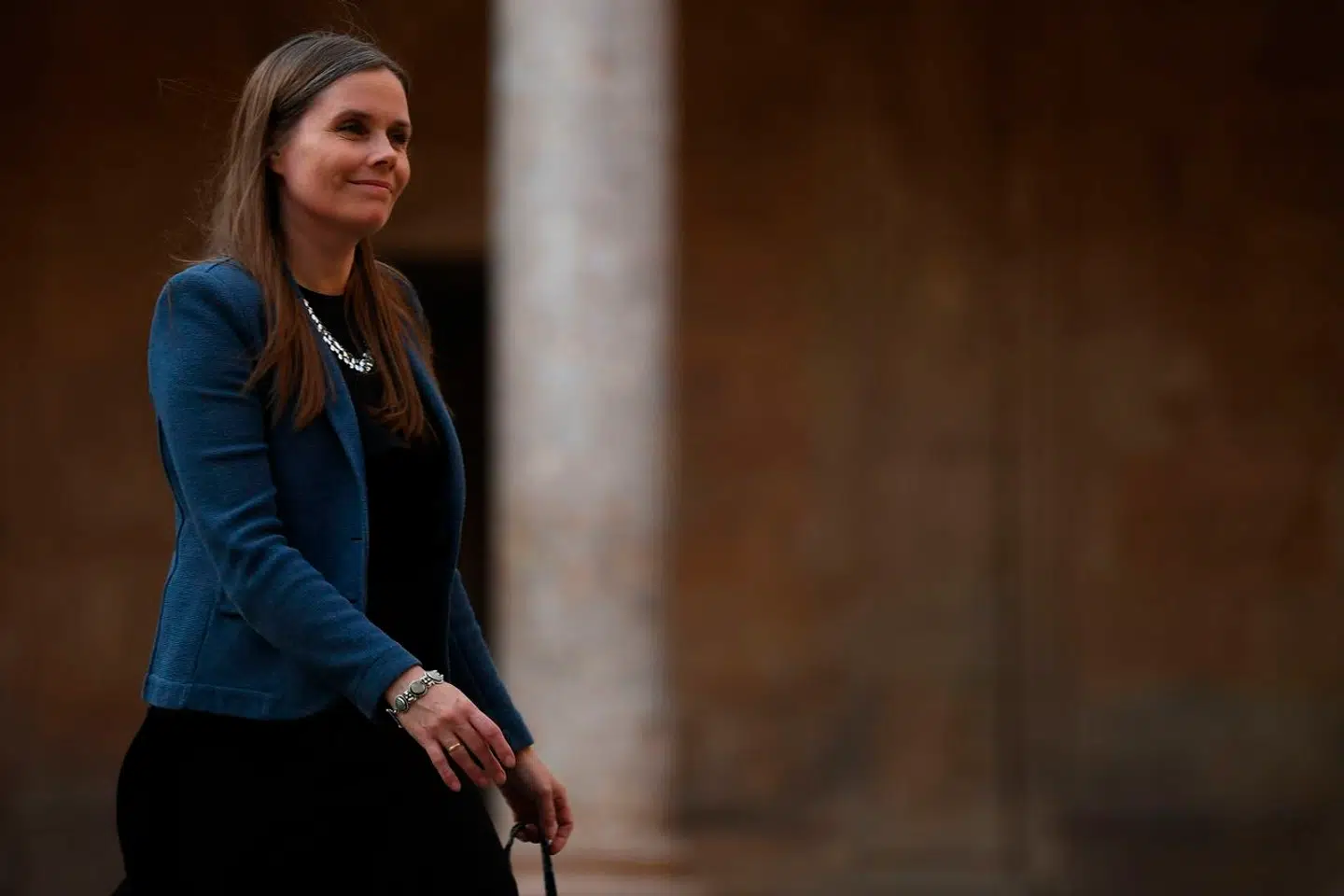 Islands statsminister Katrin Jakobsdottir vil demonstrere for ligeløn sammen med islandske kvinder.