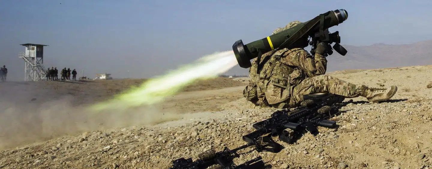 Arkivfoto. En amerikansk soldat affyrer et Javelin-missil under en træningsøvelse i Gamberi i Afghanistan i 2015.