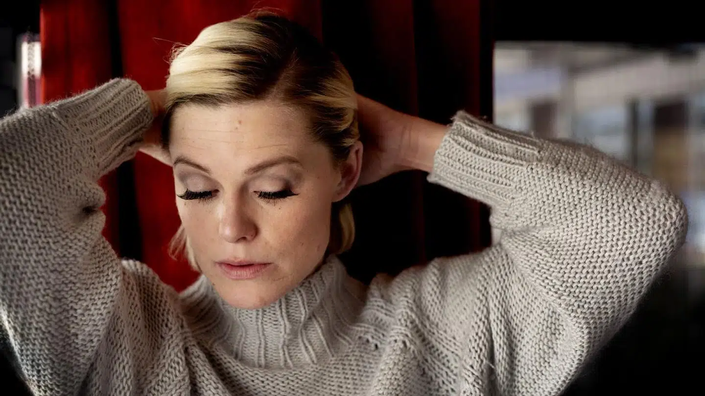 Skuespiller Sofie Torp er datter af entertaineren Jette Topr, som fra 2004 til 2015 var gift med Klaus Pilgaard – bedre kendt som Chili Claus.