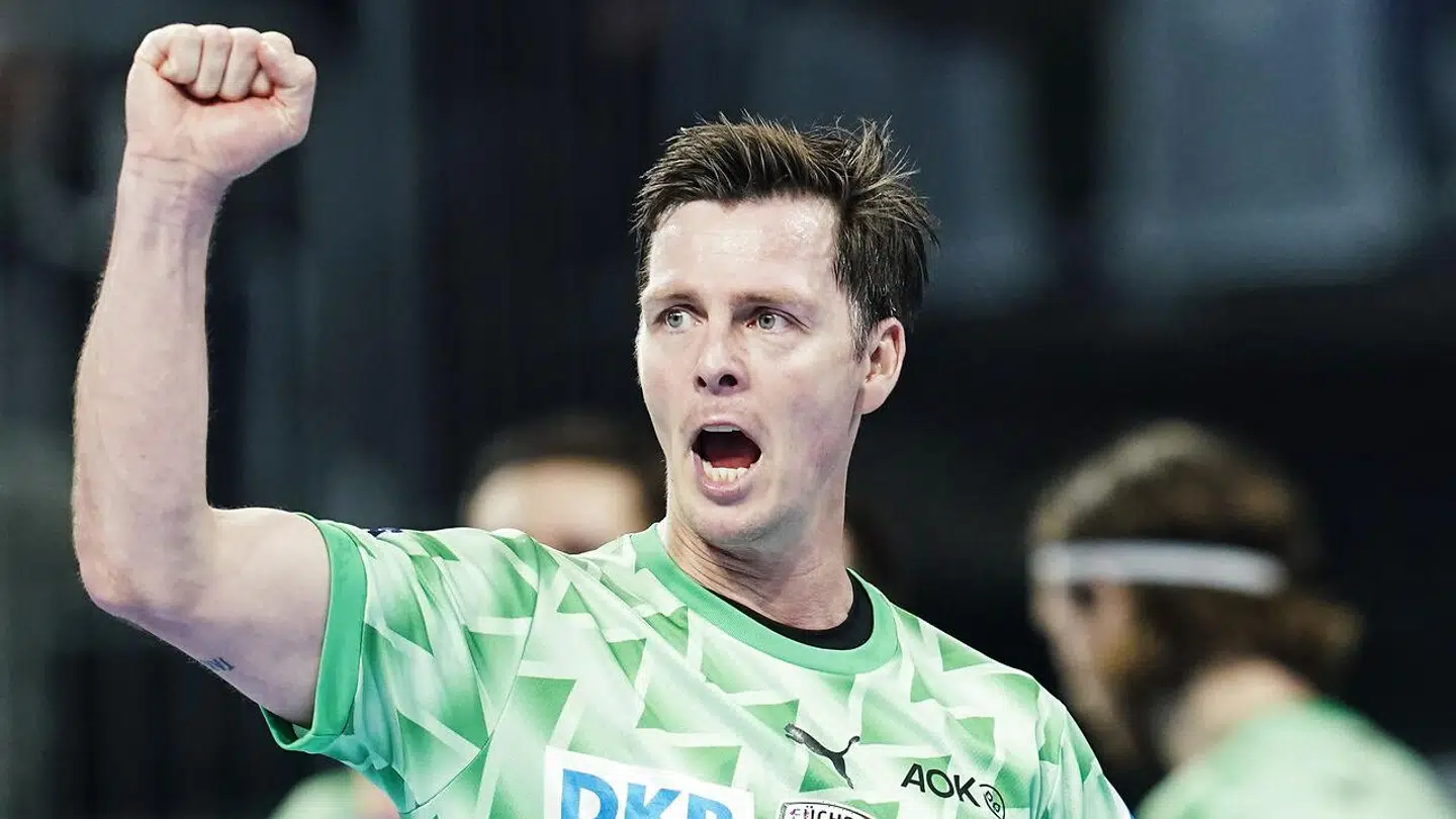 41-årige Hans Lindberg er tæt på at nappe all time-rekorden for flest scorede mål i den tyske Bundesliga.