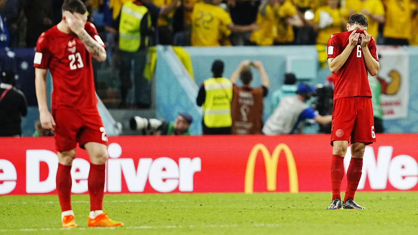 Andreas Christensen og Joachim Andersen græmmede sig stort, efter Australiens 1-0-scoring.