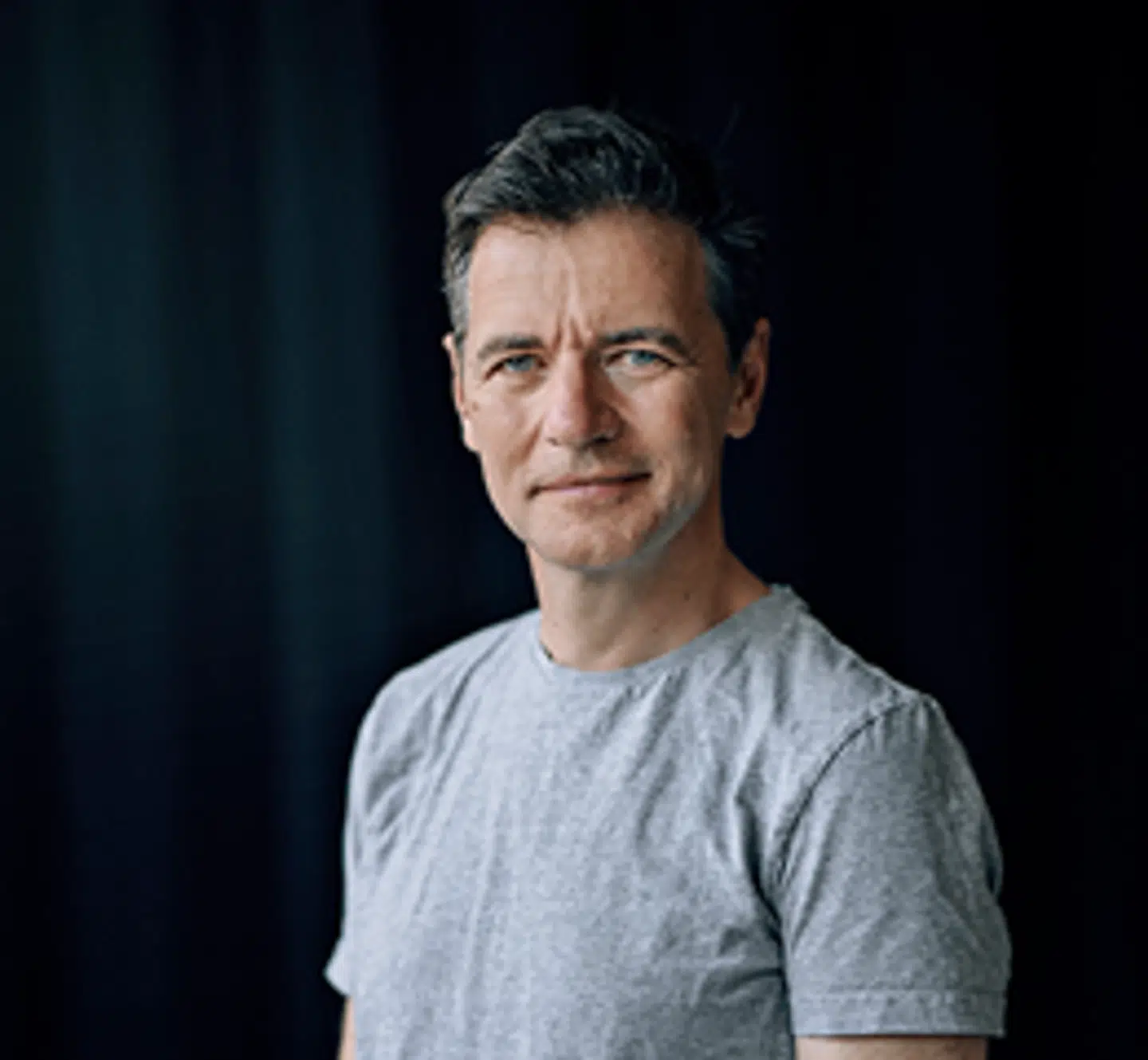 Oliver Zahle har skrevet en bog om, hvordan hans snorken tærede på forholdet til hans kæreste. Foto: Simon Klein-Knudsen