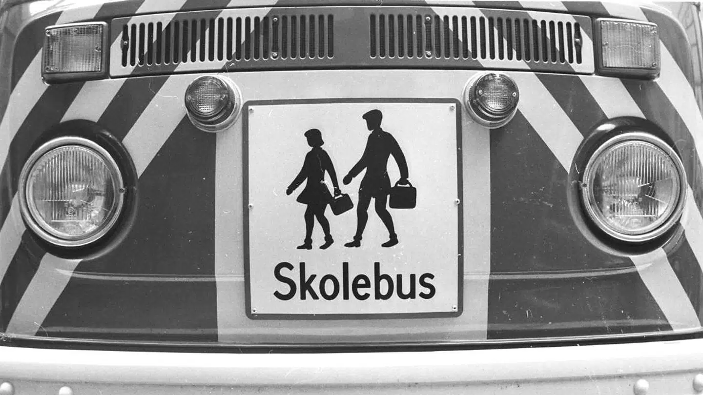 Elever med særlige behov har været udsat for trusler og hånende episoder på vej til skole.