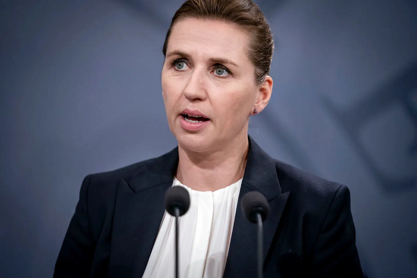 Statsminister Mette Frederiksen under pressemøde, hvor der besvares spørgsmål rejst i relation til smser i minksagen, Spejlsalen i Statsministeriet i København, onsdag den 3. november 2021