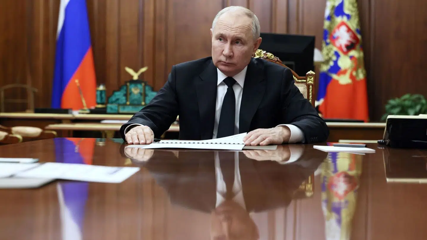 Vladimir Putin skal endnu underskrive vedtagelsen, inden den træder i kraft.