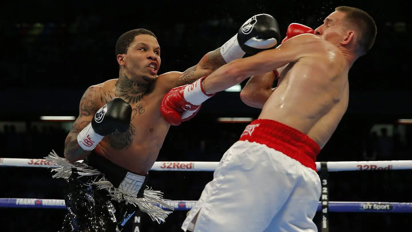 Gervonta Davis med de sorte handsker.