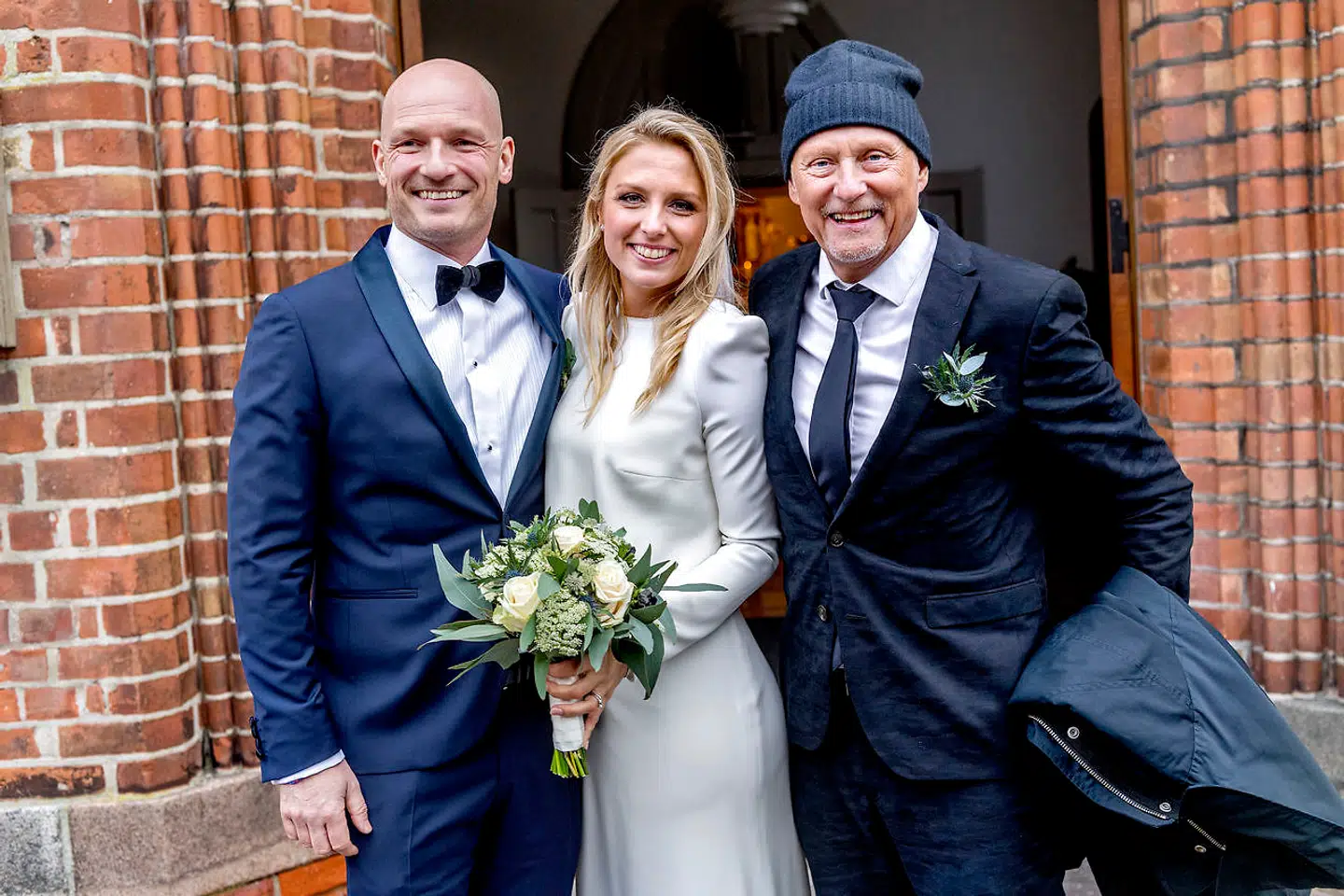De to tv-værter fra TV 2 og DR Lasse Sjørslev og Josefine Høgh blev 28. december 2019 viet i Sankt Laurentii Kirke i Kerteminde på Fyn.