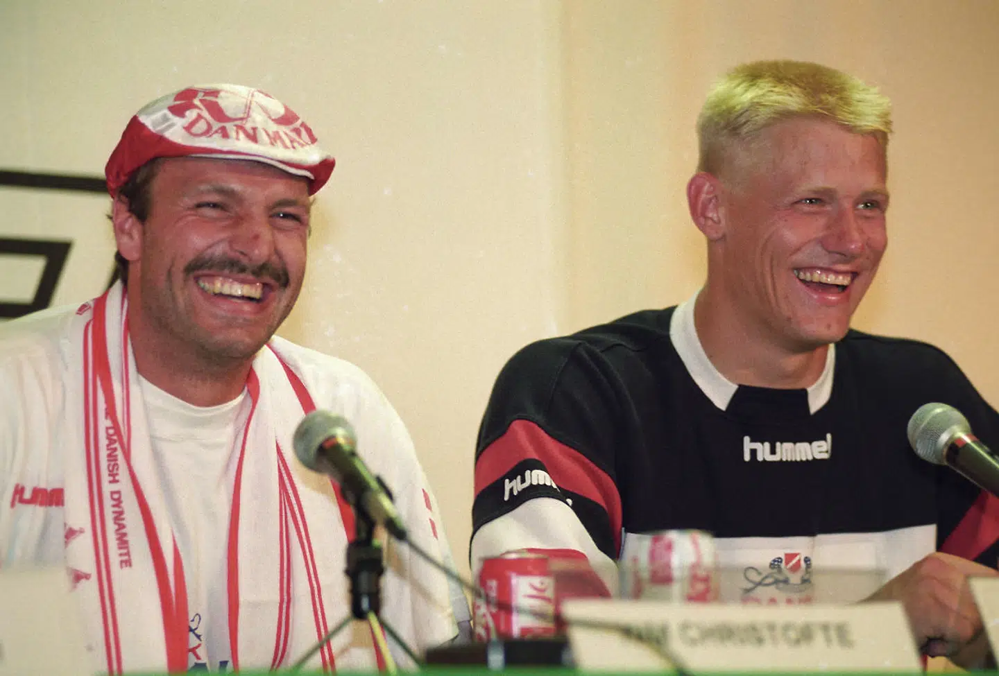 Kim Christofte og Peter Schmiechel på et pressemøde efter finalesejren over Tyskland.