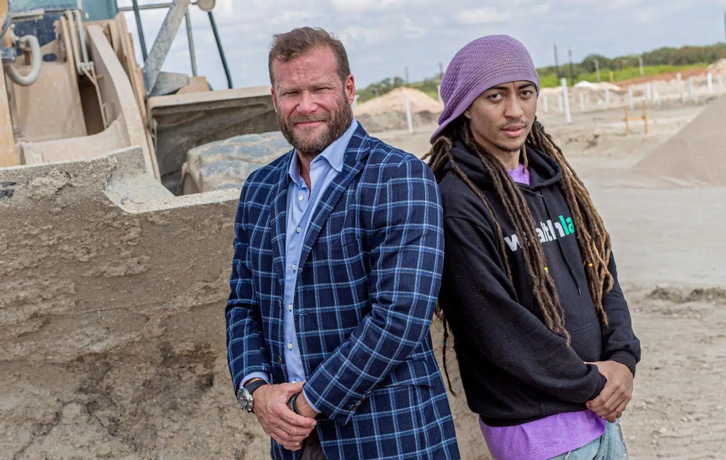 Størstedelen af Philip Michael og Martin Braithwaites projekt ejer de sammen med David Lynd, der er deres partner i Texas.
