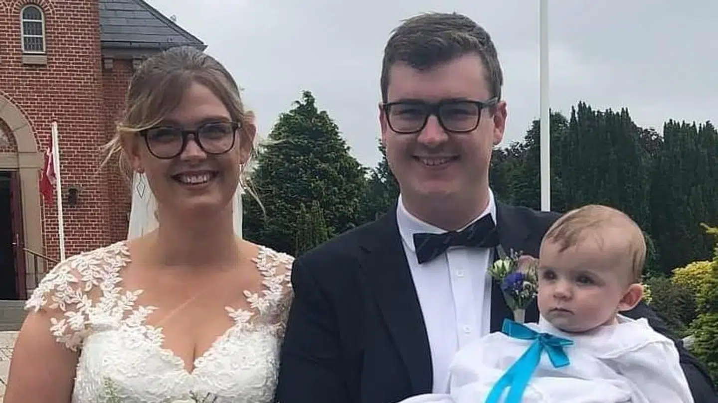 Martin og Sascha og deres søn der også blev døbt lørdag.