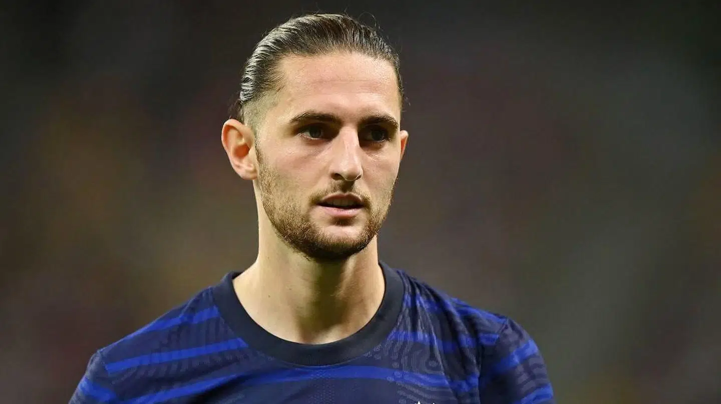 Adrien Rabiots mor havde godt gang i diskussionerne mandag aften.