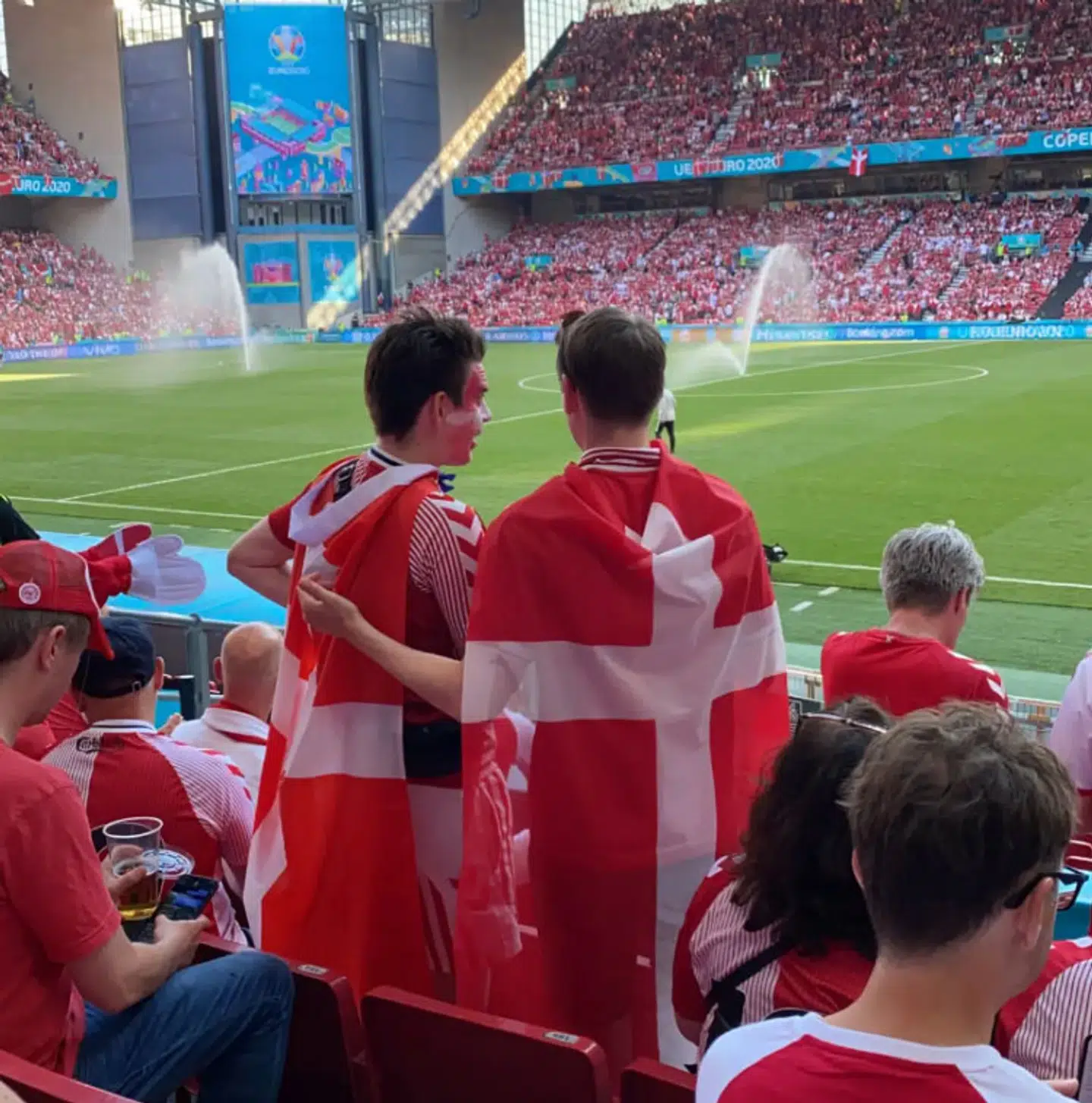 Avijaja Lund Järunds drenge i Parken.