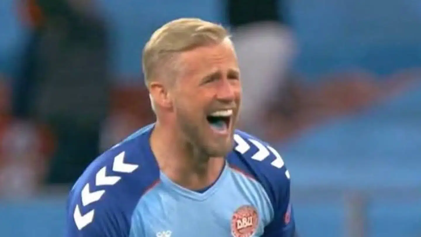Kasper Schmeichel med den omtalte blå tunge.