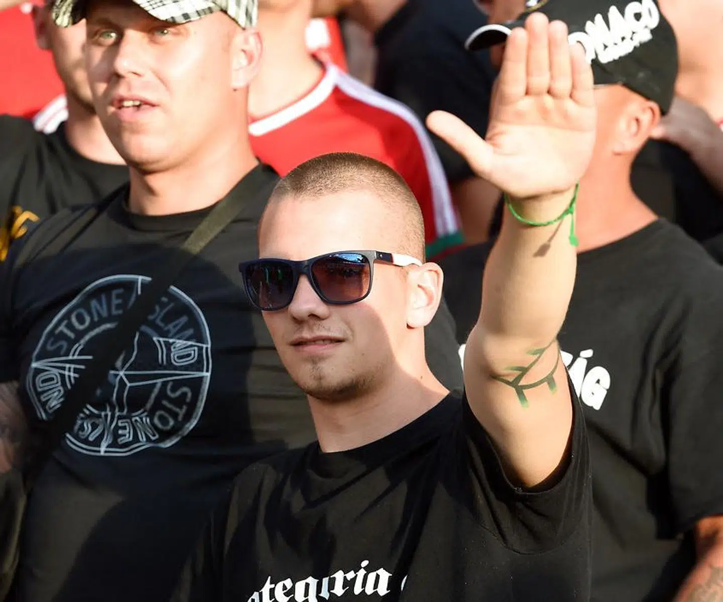 En ungarsk fan med et håndtegn ved EM-slutrunden i Frankrig i 2016.