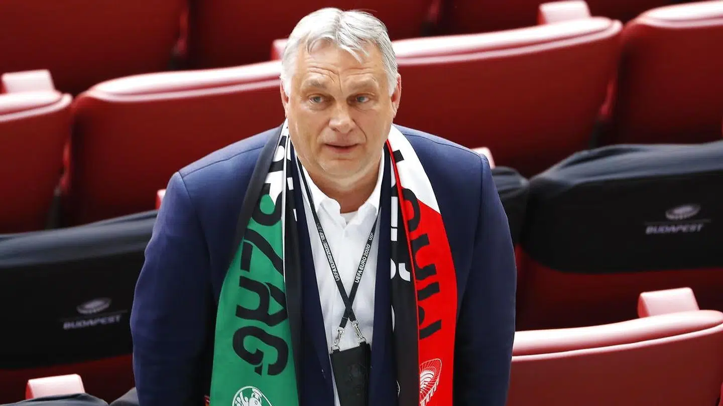 Den ungarske premierminister Viktor Orban. Her til landets kamp mod Portugal ved EM.