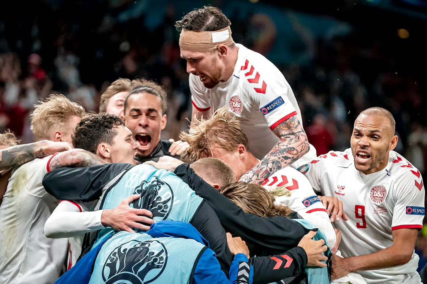 De danske spillere jubler efter scoring under EM-kampen mellem Danmark og Rusland i Parken i København, mandag den 21. juni 2021.. (Foto: Mads Claus Rasmussen/Ritzau Scanpix)