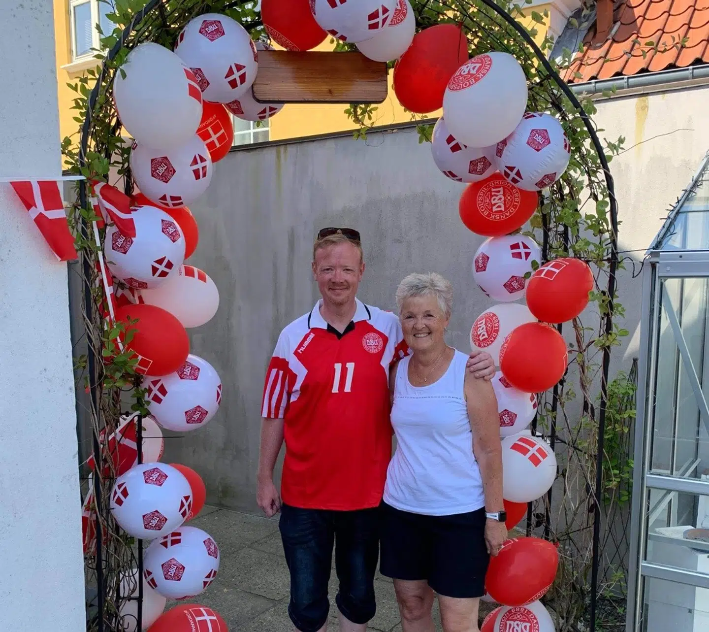 Henrik Hedelund og hans mor Hanne.
