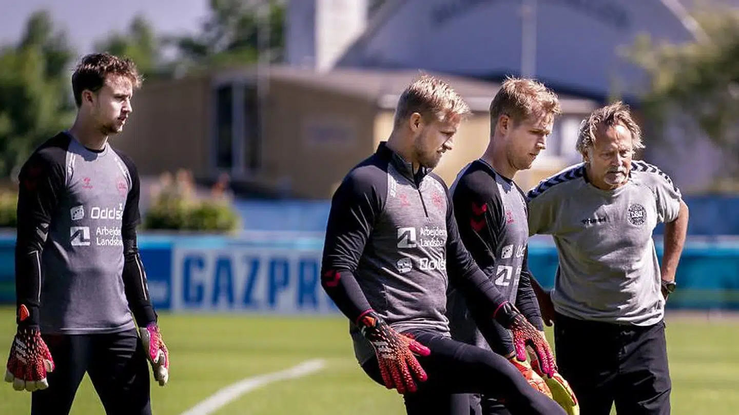Kasper Schmeichel , Frederik Rønnow, Jonas Lössl og Lards Høgh under fodboldlandsholdets mixed zone og træning i Helsingør.