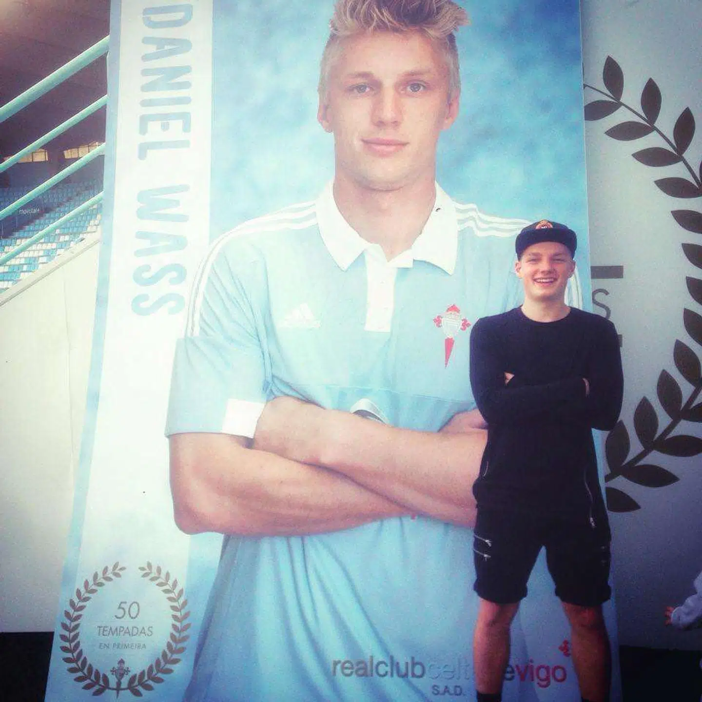 Da Daniel Wass spillede i en den spanske klub Celta Vigo boede lillebror Emil hos ham i ti måneder.