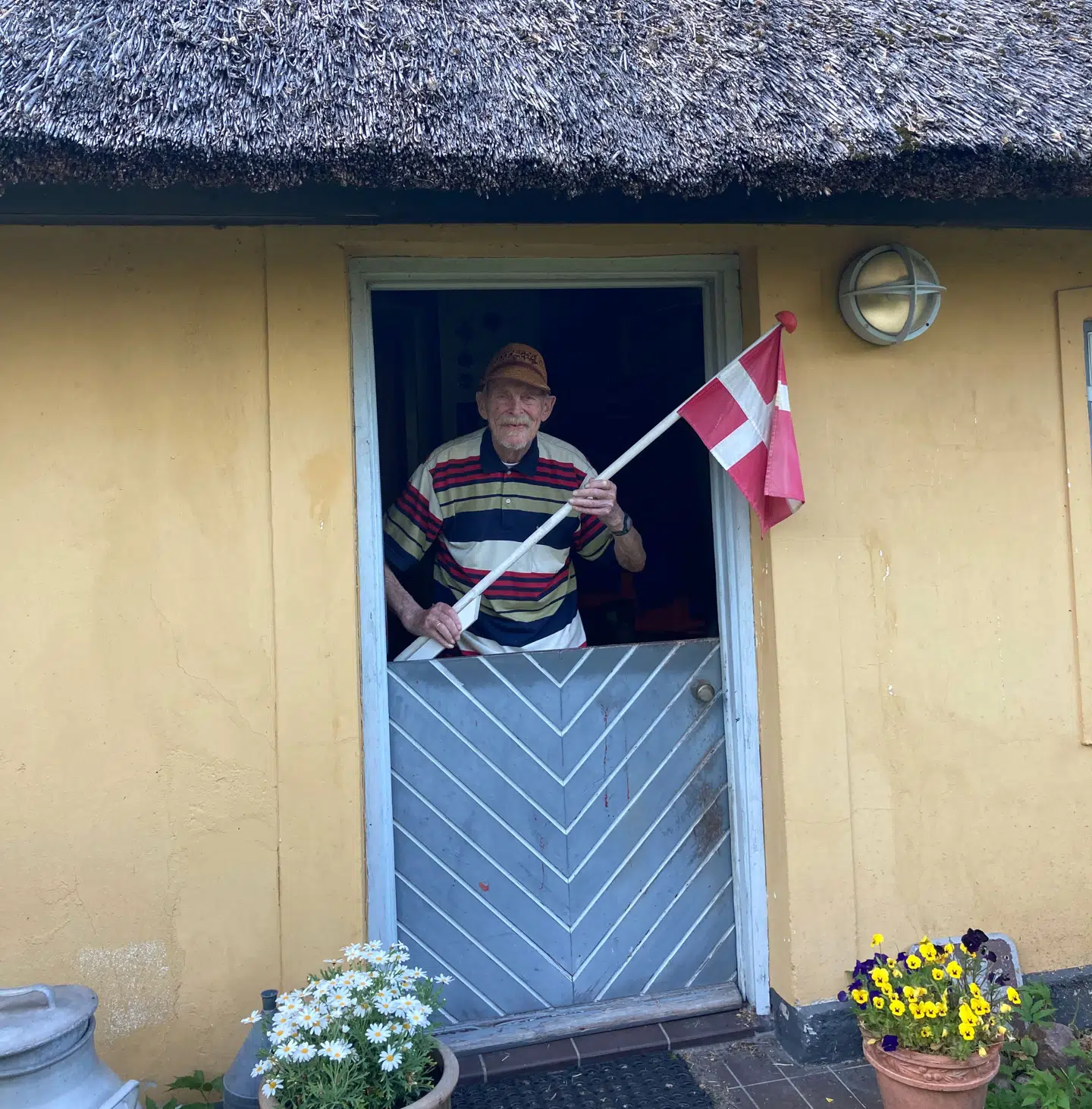 Kurt Anker Søborg på 93 er muligvis en af Danmarks ældste roligans. Og han kan stadig huske sin første landskamp i 1943.