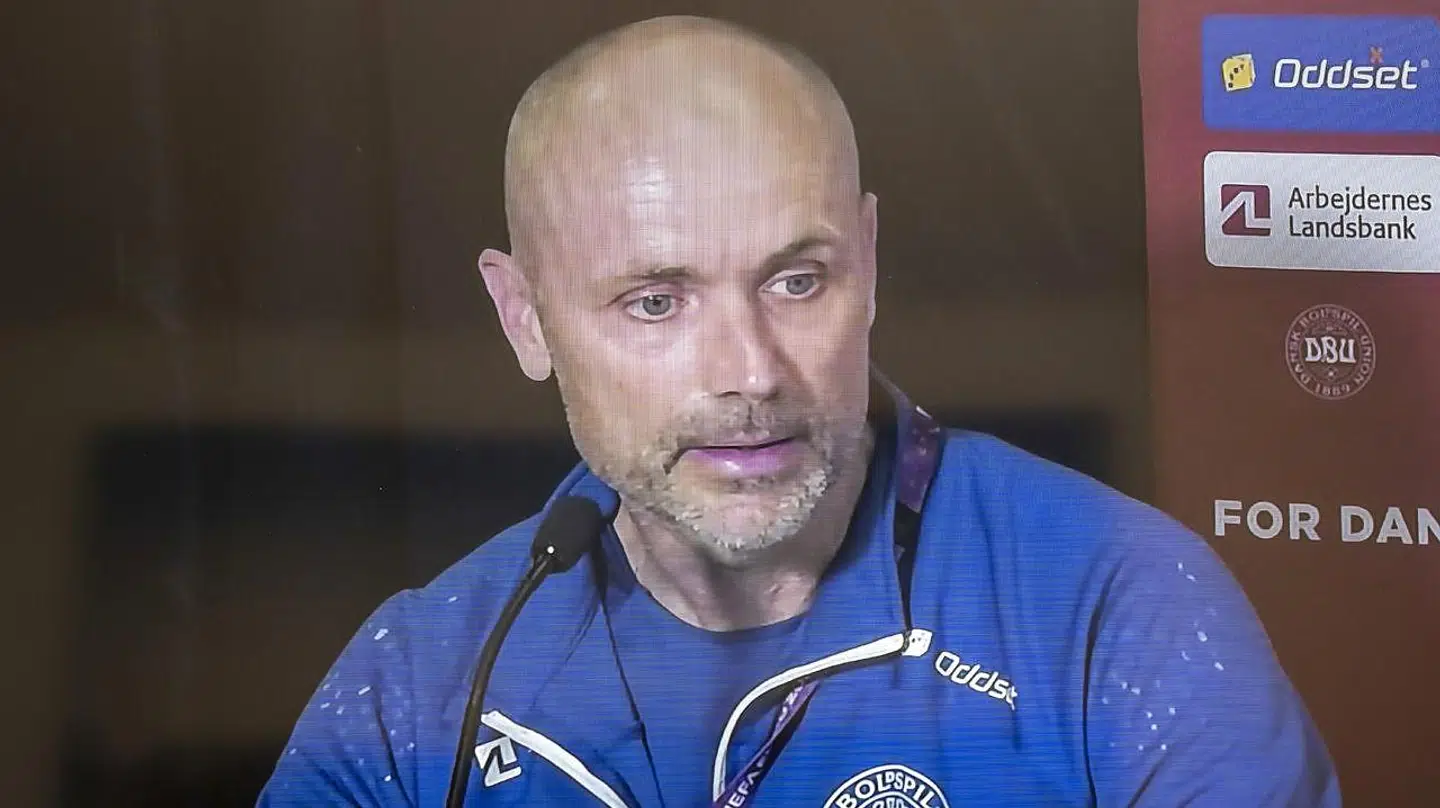 Landsholdslæge Morten Boesen på søndagens virtuelle pressemøde.