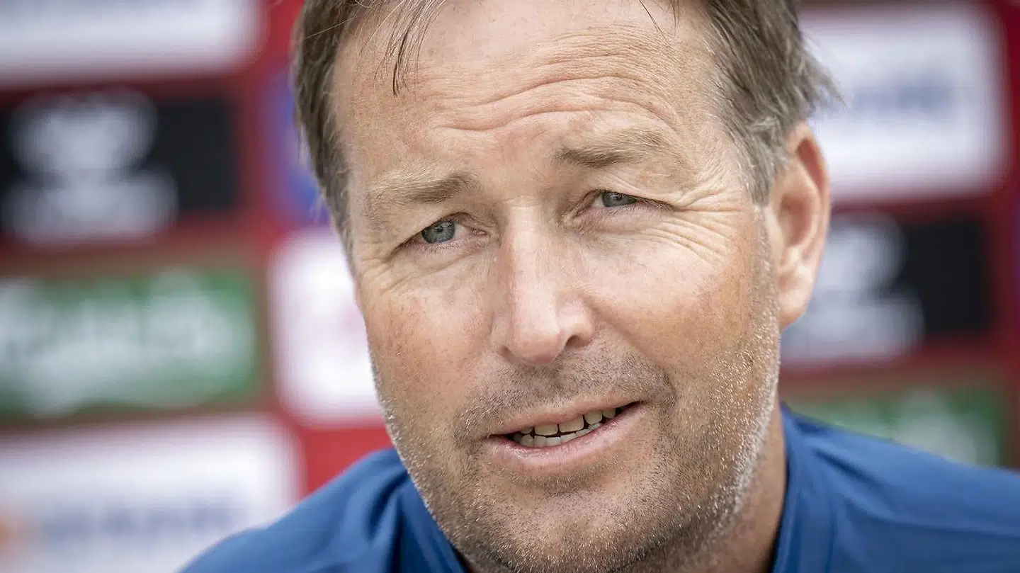 Kasper Hjulmand mener, at tilfældene hos Sverige og Spanien er en reminder om, hvor skrøbelige tingene er.