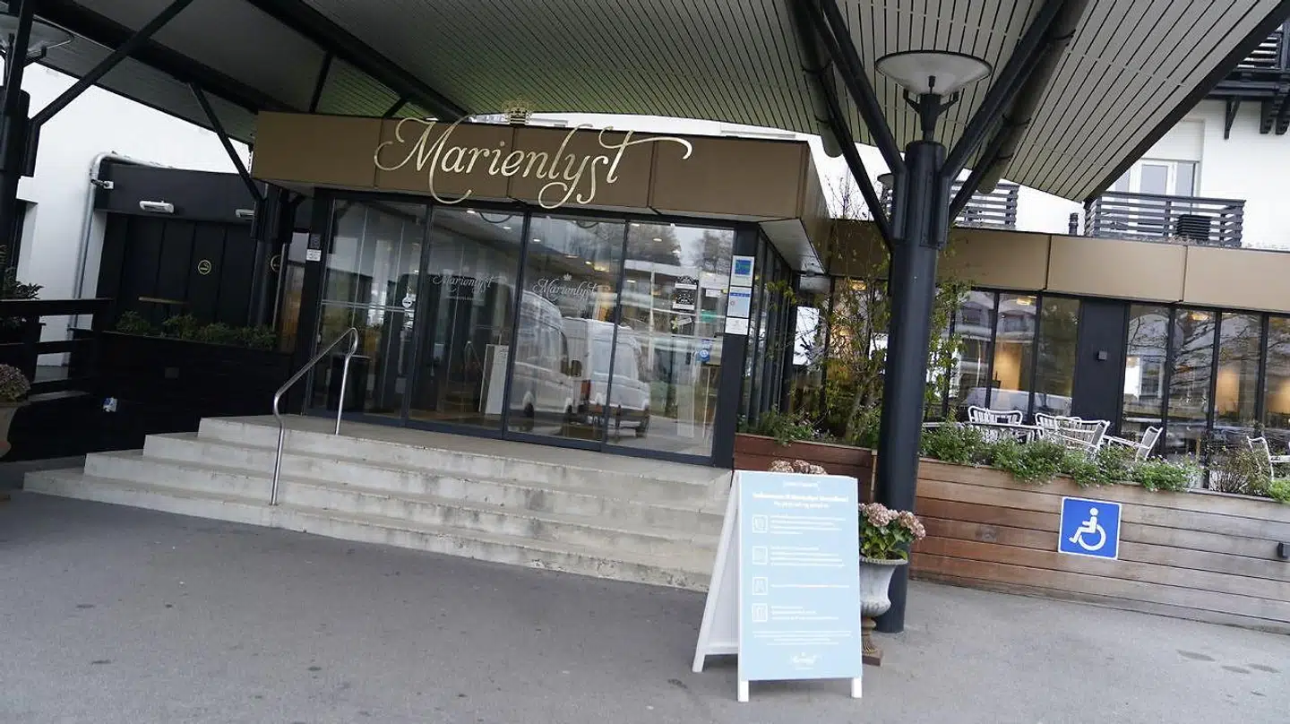 Marienlyst Strandhotel er også åben for almindelige gæster.