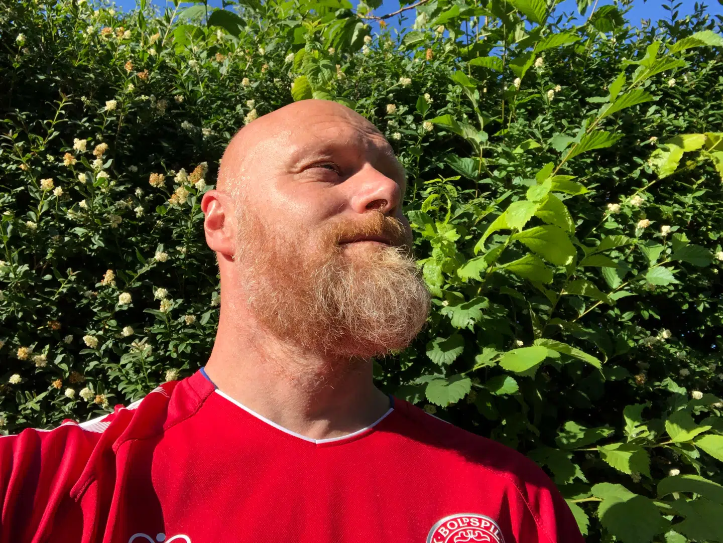 Mads Steffensen i rød og hvidt.