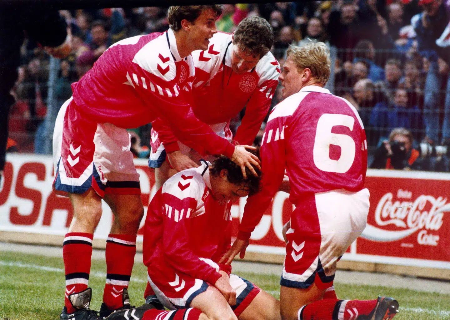 12-årige Lisbeth Østergaard sad i Parken, da Flemming Povlsen scorede Danmarks sejrsmål til 1-0 mod Spanien i Parken 31. marts 1993.