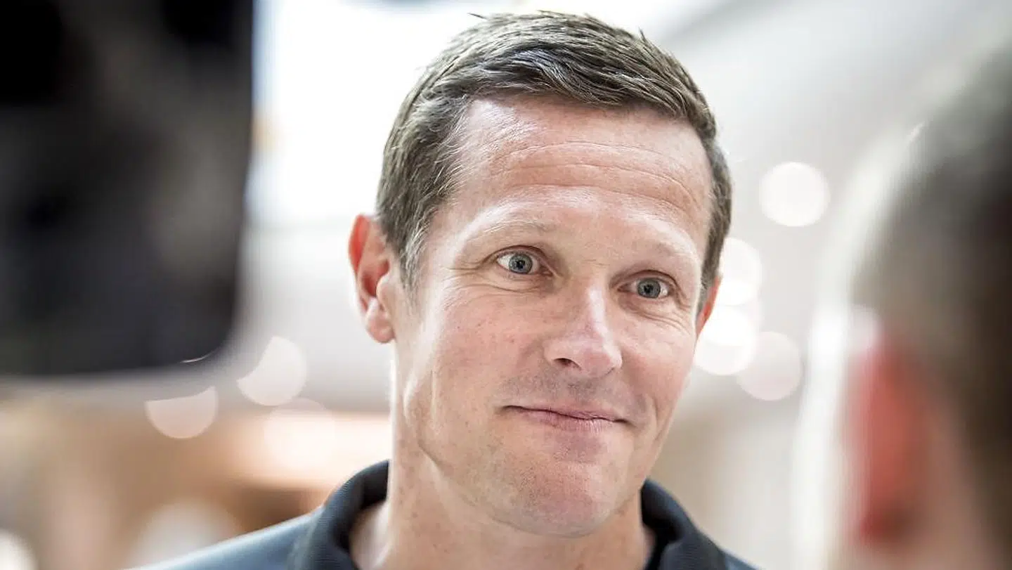 Fodbolddirektør i DBU Peter Møller forventer ikke, at det bliver et problem, hvis Anders Christiansens kæreste går i fødsel under slutrunden.