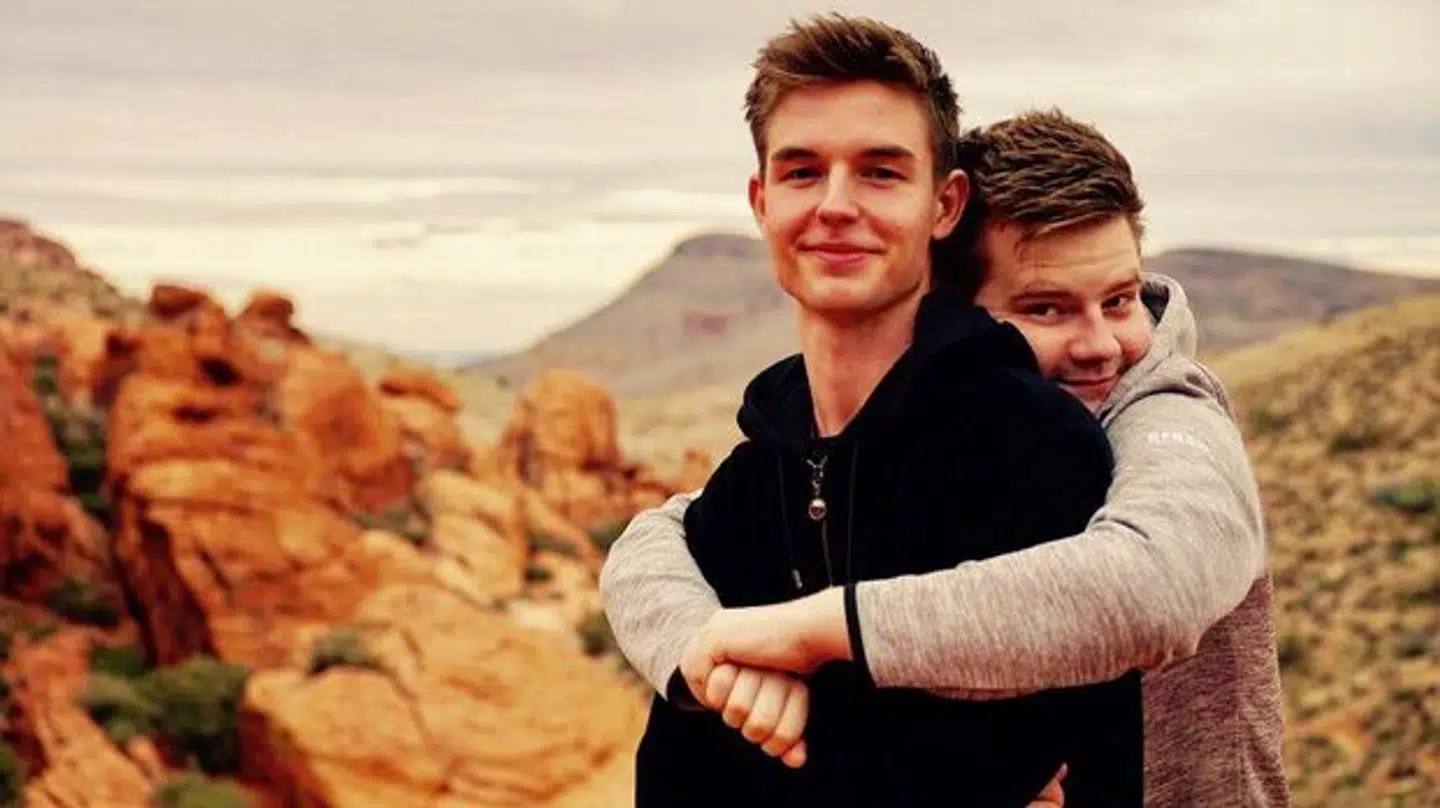 Nicolai 'dev1ce' Reedtz (tv.) sammen med sin mangeårige holdkammerat og ven Peter 'dupreeh' Rasmussen.