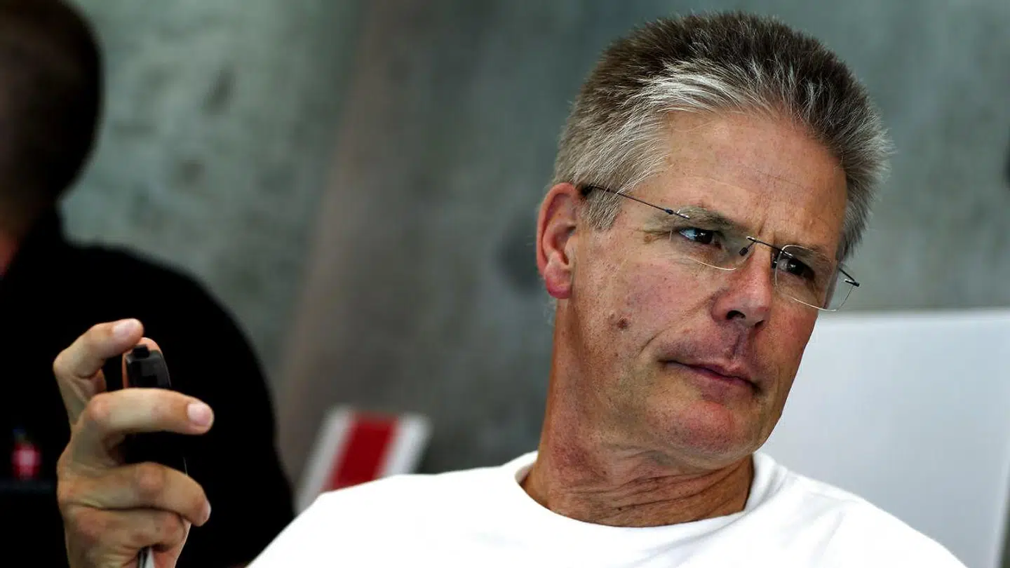 Paulus Wildeboer var landstræner fra 2008 til 2013. Han døde i 2014.