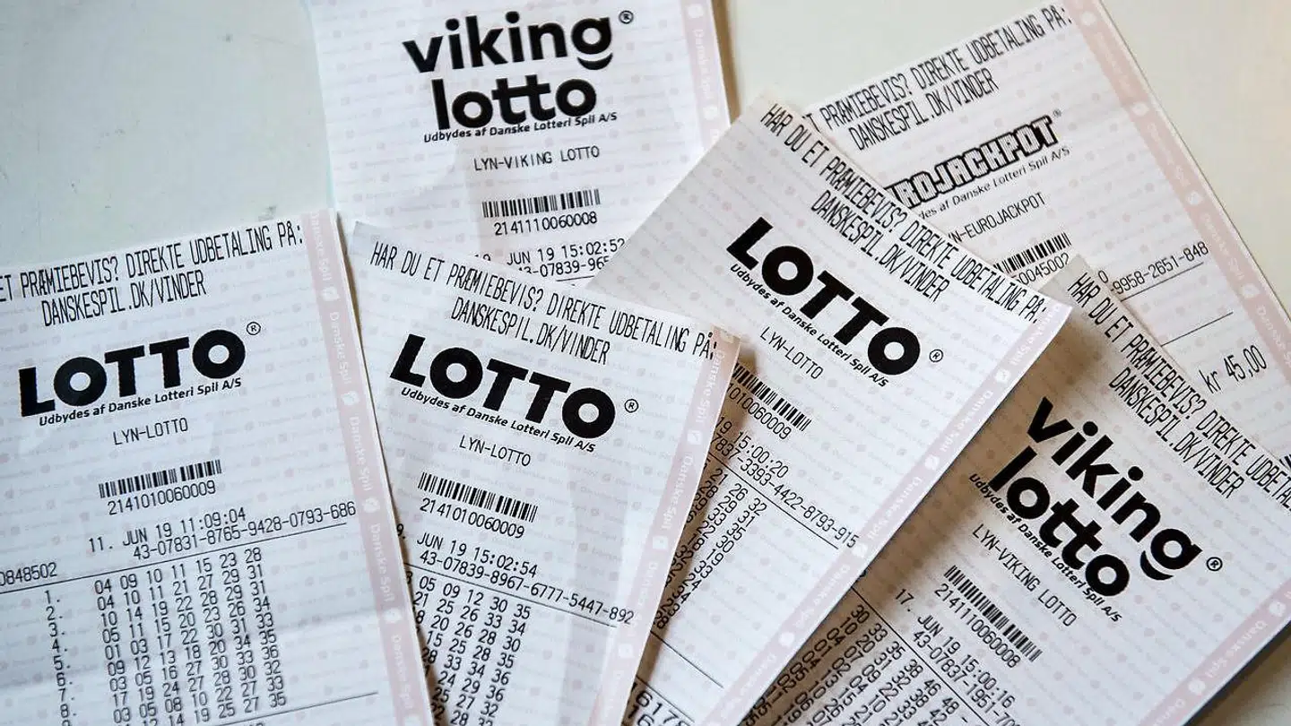 En dansker har vundet 310 millioner kroner i Eurojackpot.