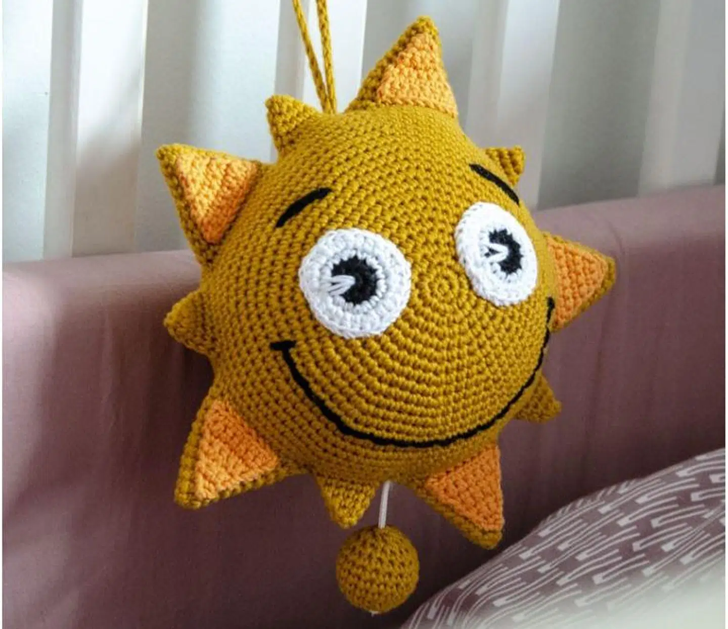 Pris for garn og spilledåse mm. kun 214 kr.