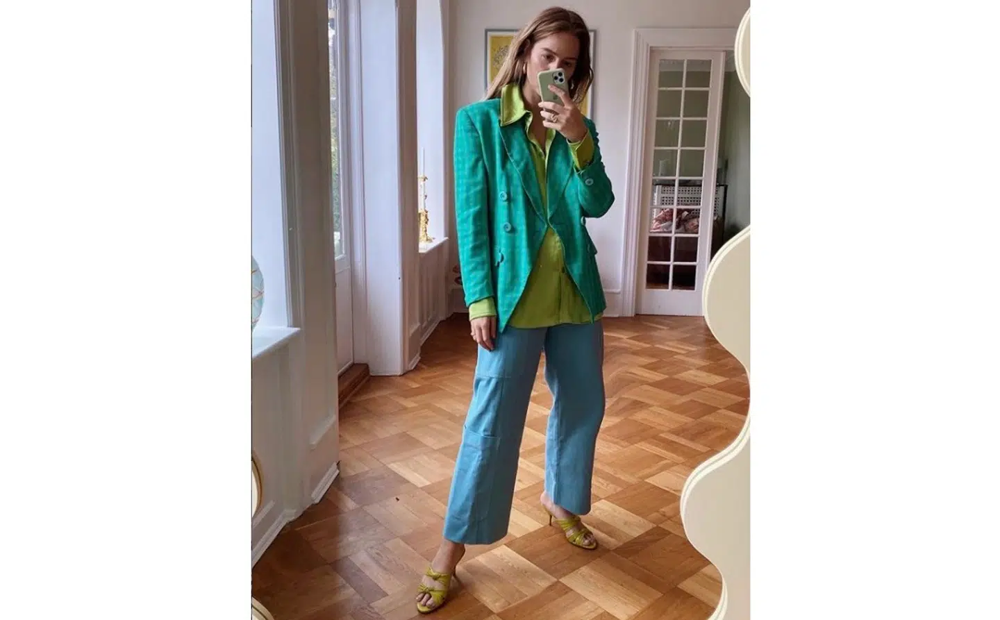 Den danske blogger og entreprenør Trine Kjær er et farverigt bekendtskab. Hvis du vil vide, hvordan du skal kombinere farver og generelt tilføre mrer farve til din garderobe, så skal du følge Trines Kjærs eksempel. Foto: Instagram/@trine_kjær