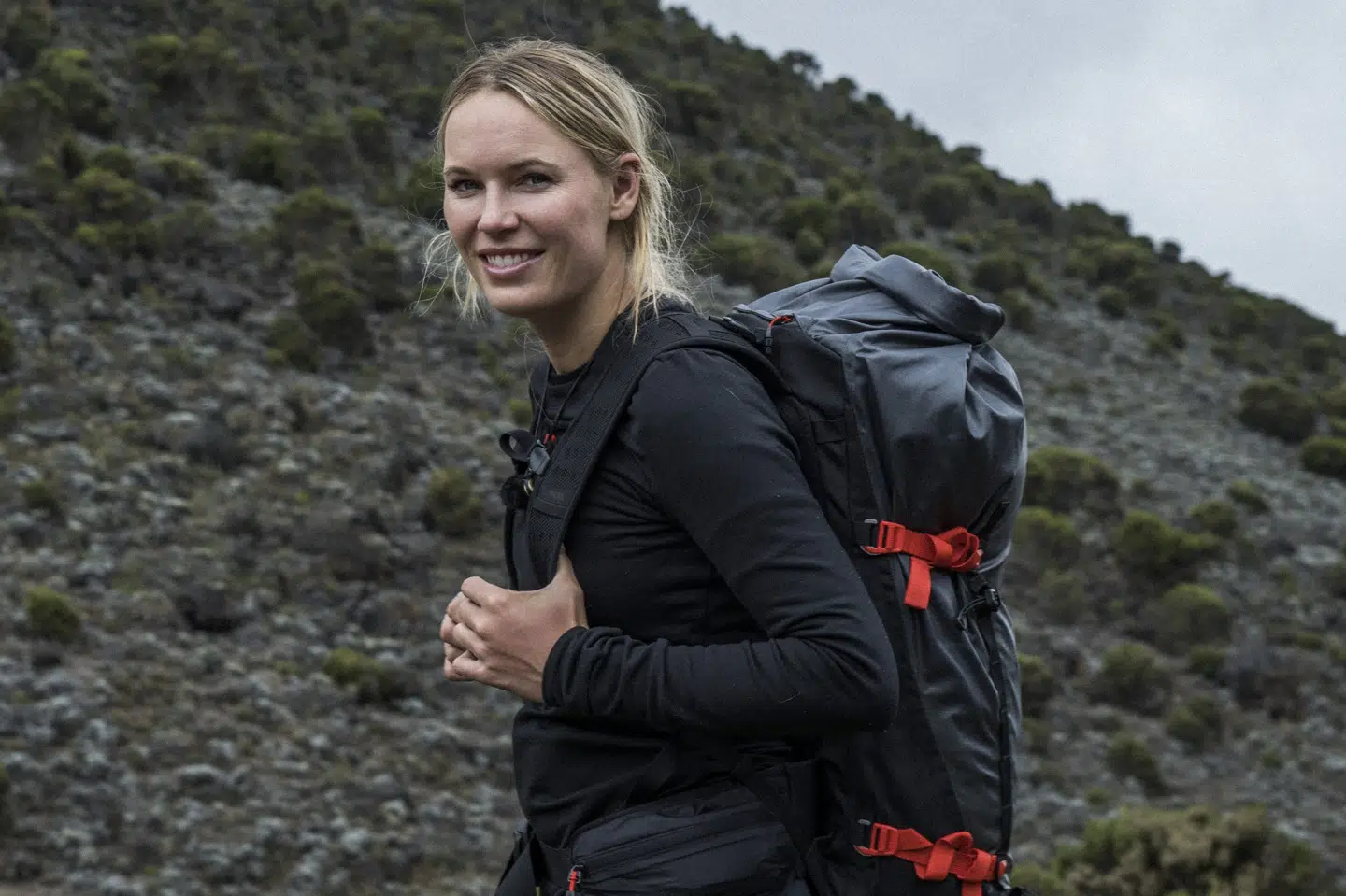 »Det har været en meget fantastisk oplevelse, at vi alle sammen, hele familien, fik lov til at være sammen i tre uger og prøve vores grænser og opleve ting, vi aldrig har prøvet før. Det har gjort os stærkere som familie,« fortæller Caroline Wozniacki til Ritzau.