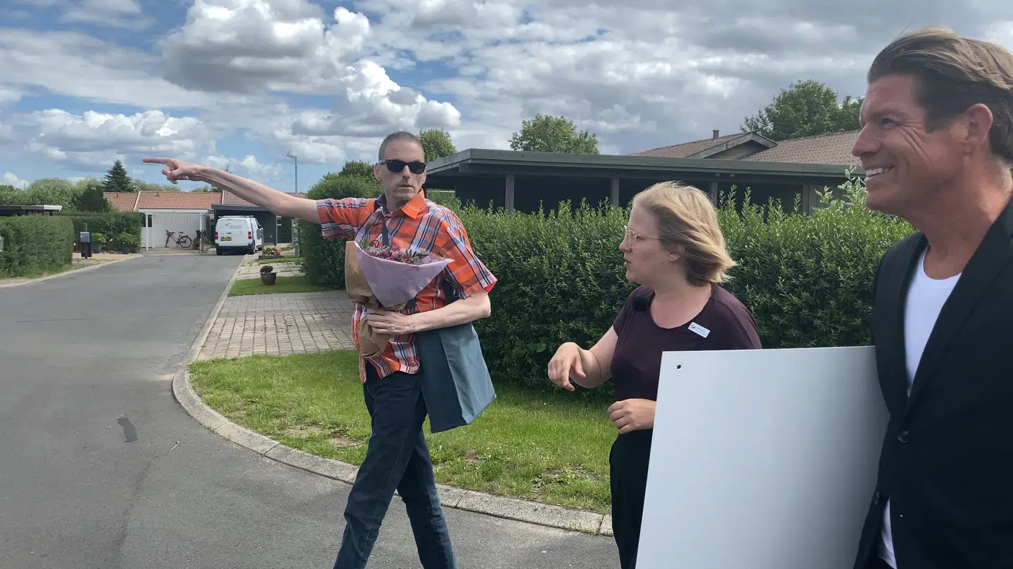 Afhængigt af hvordan coronasmitten udvikler sig, håber Mads, at han kan komme hjem i slutningen af august eller starten af september. »Men jeg tager ingen chancer. Jeg vil gerne kunne se Luna vokse op. Jeg vil ikke dø for tidligt, så Luna vokser op uden sin far,« forklarer Mads Skøt.