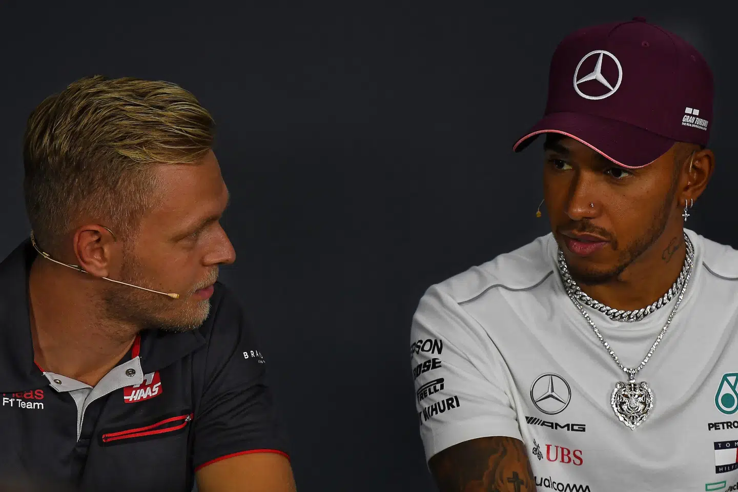Kevin Magnussen støtter Lewis Hamiltons kamp mod racisme, men vil ikke spændens for en politisk agenda.