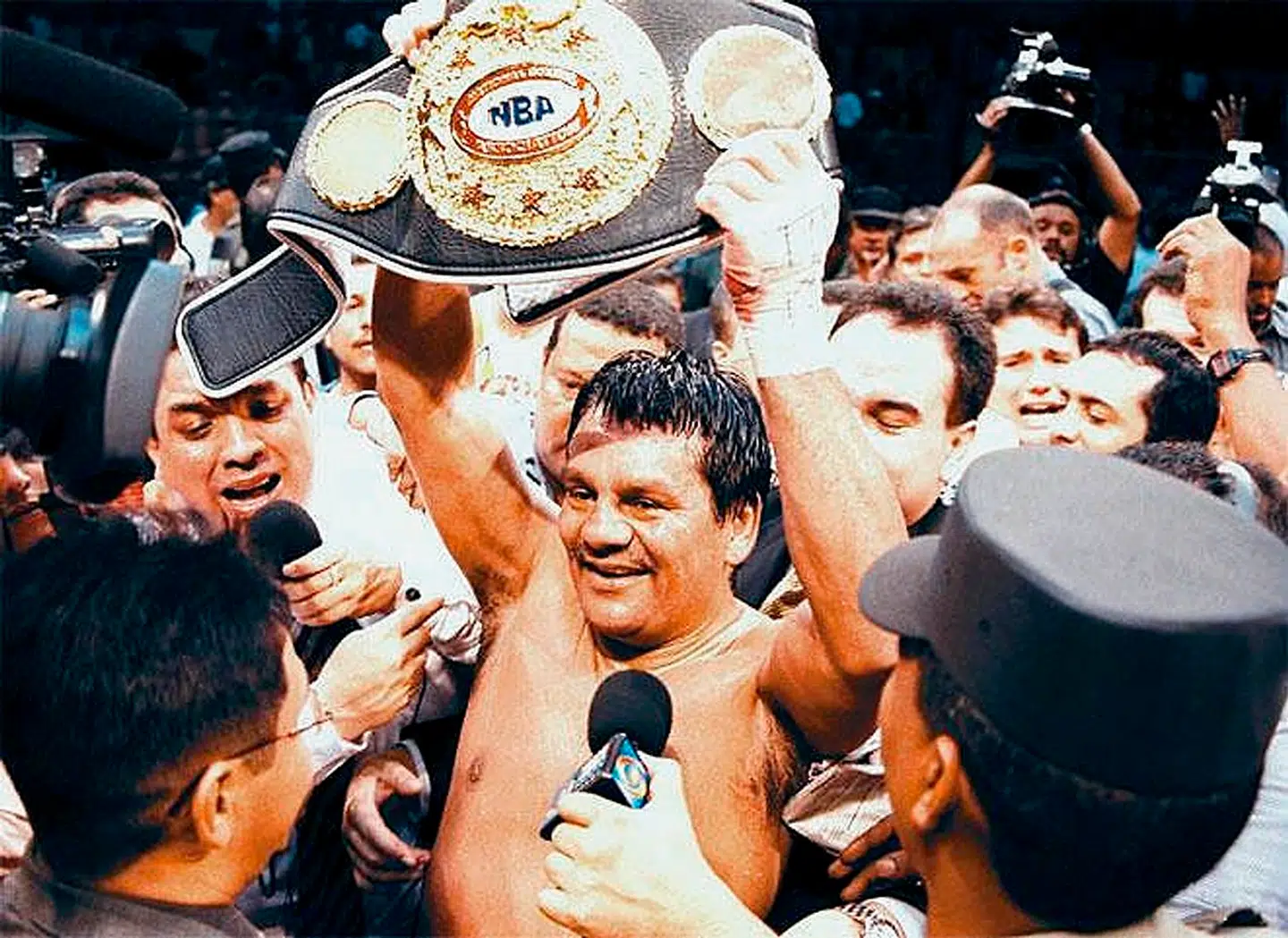 Sådan så det ud, da Roberto Duran vandt et VM-bælte i 2000.