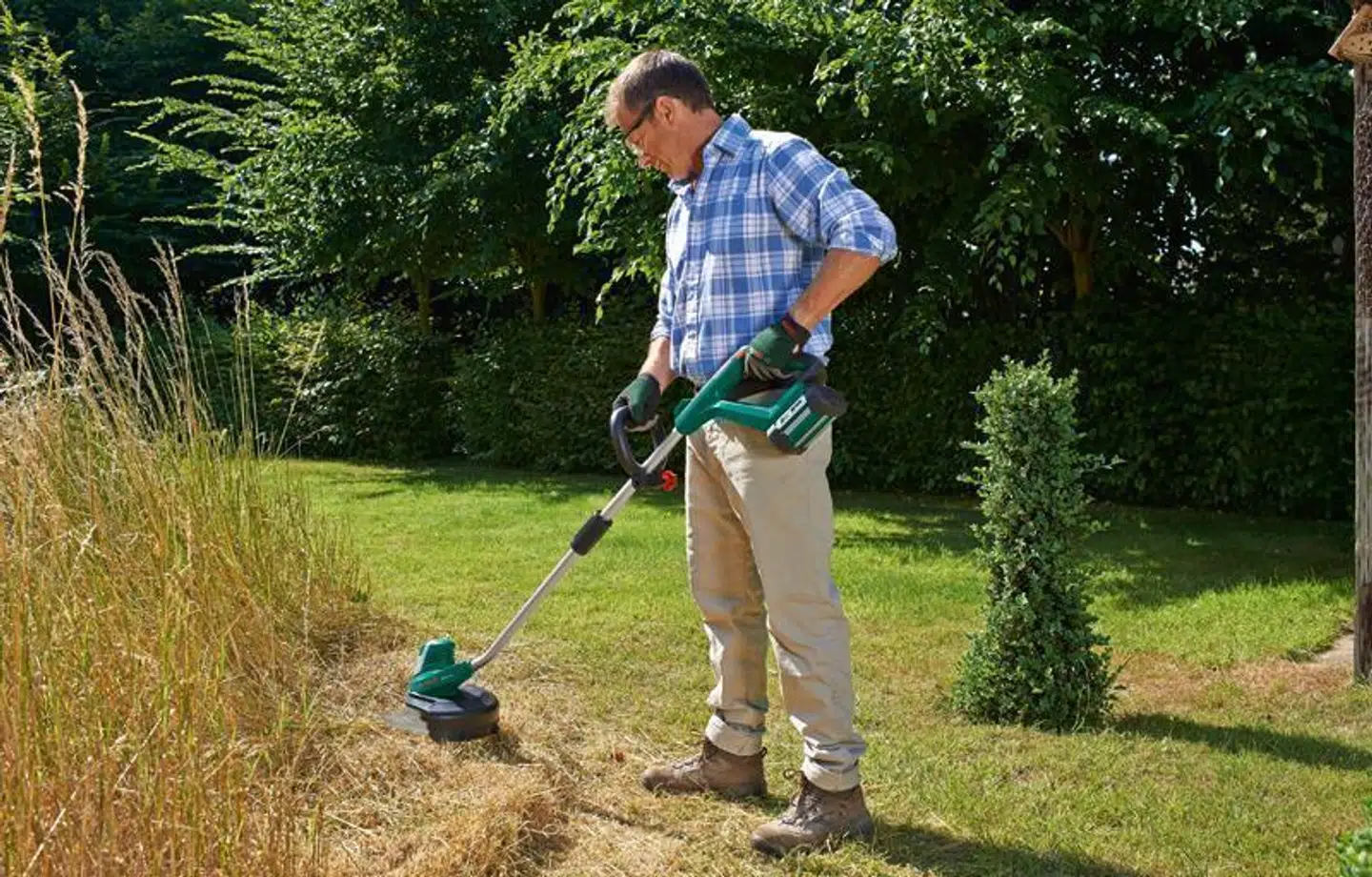 Bosch - AdvancedGrassCut 36V Græstrimmer (2Ah batteri & oplader er inkl.)