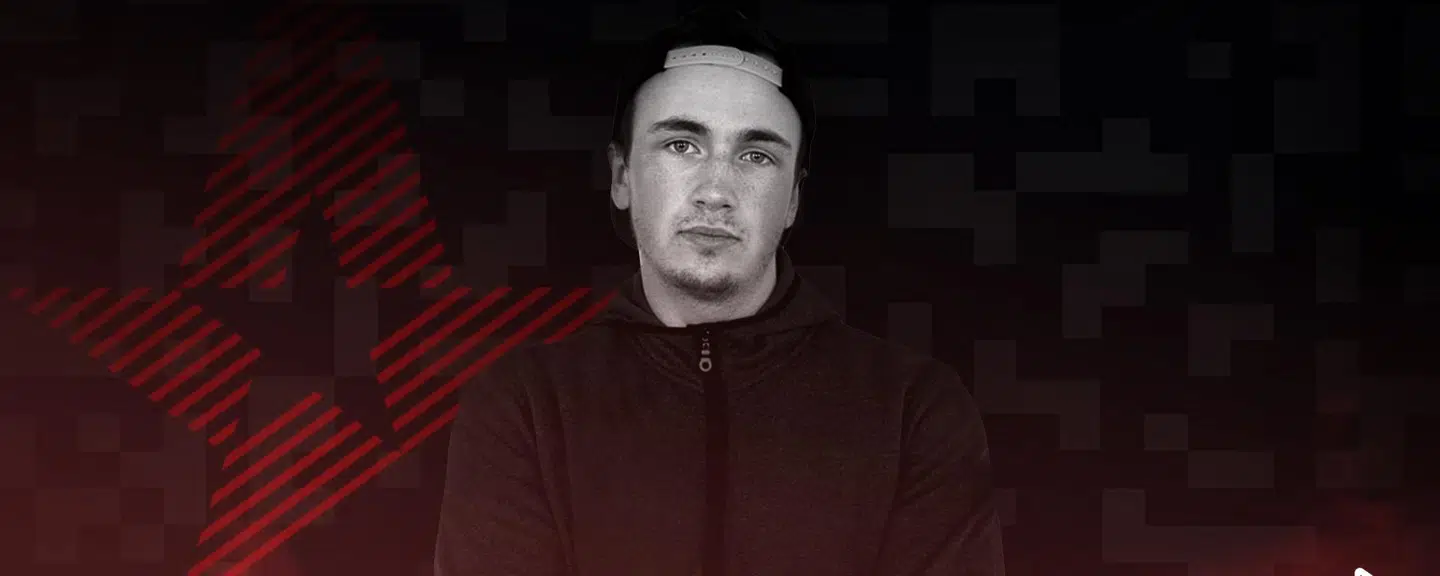 24-årige Patrick 'es3tag' Hansen skal fra 1. juli spille for verdens aktuelt næstbedste hold, Astralis.