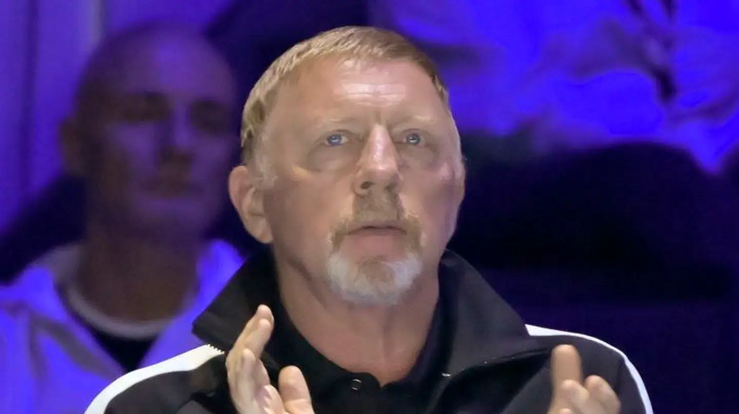 Boris Becker er vist ikke fan af kasketter under kampe.