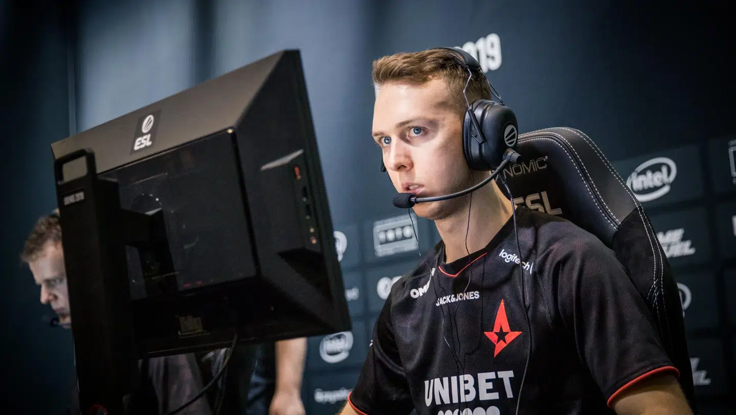 Lukas 'gla1ve' Rossander glæder sig over, at det danske mandskab er videre til slutspillet i IEM Katowice 2020.
