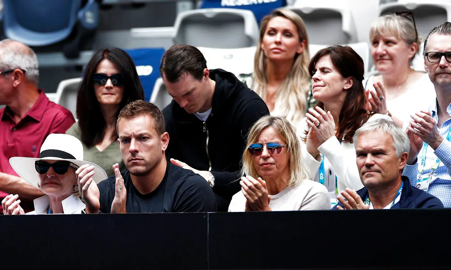 »Team Wozniacki« samlet i Players Box under Australian Open.