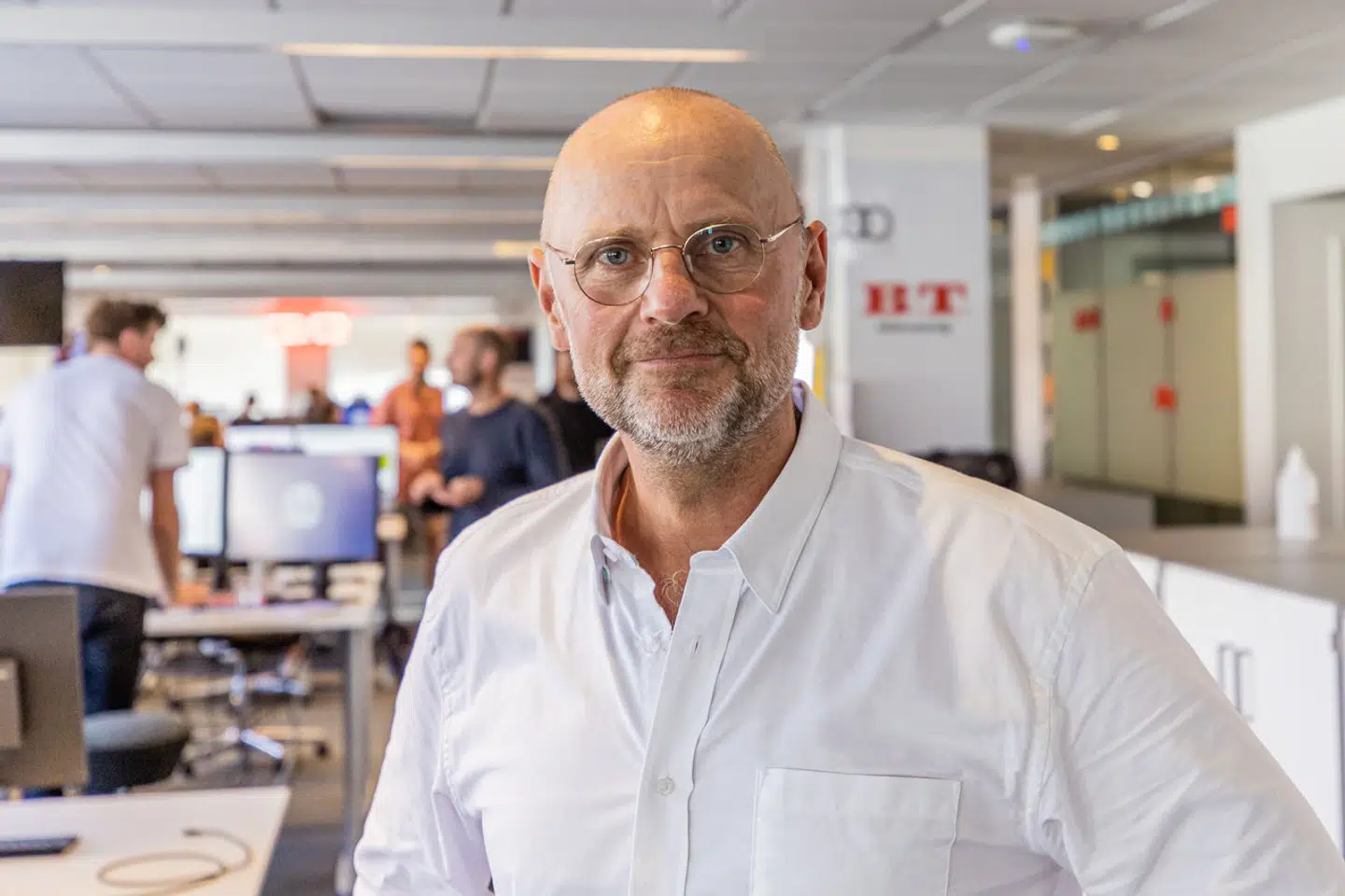 Henrik Qvortrup er politisk kommentator på B.T. og mangeårig politisk journalist.